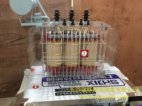 三相油浸式電力變壓器模型 三相油浸式電力變壓器模型